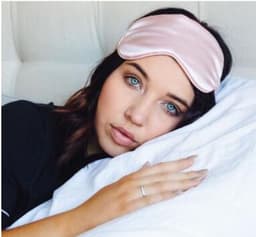 Upscale Silk Portable Travel Sleep Eye Mask with silk bandage Rest Aid  Soft Cover Eye Patch Eyeshade Sleeping Mask Case MR098 4