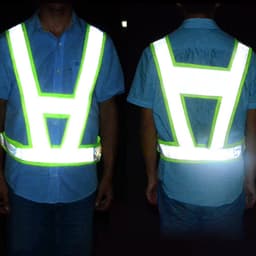 V-Shaped Reflective Safety Vest Traffic Safety Clothing High Visibility Light-Reflecting Vests Anti Freeze Overalls 1